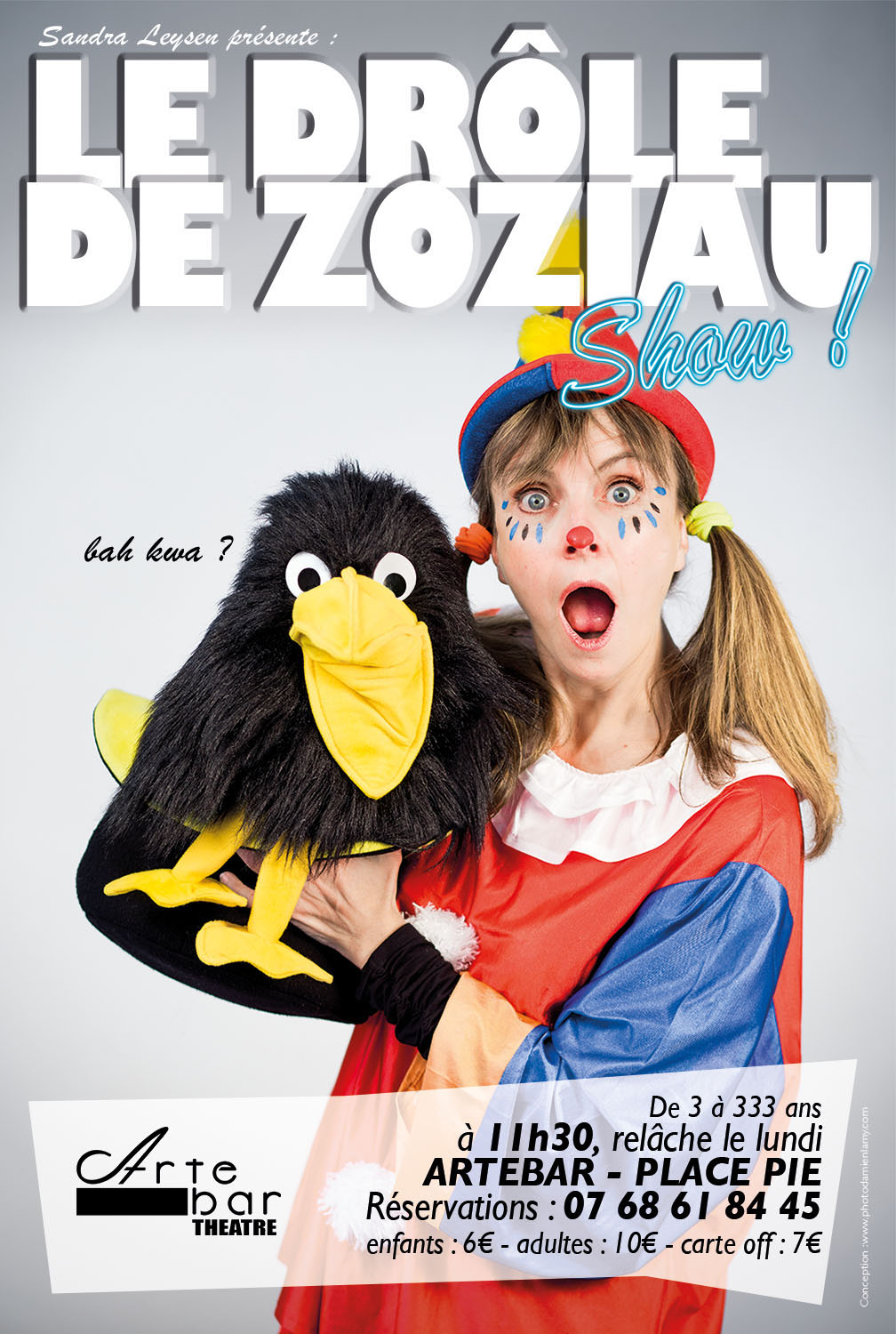 Le spectacle interactif, clownesque, magique et ventriloque, "Le drôle de Zoziau show" pour votre fête d'entreprise.
